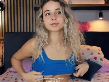 excellent_ella — GOAL: show my ass and slap [0 tokens remaining] Mmm... i'm try to give you pleasure|  #lovense #squirt #18 #young #teen