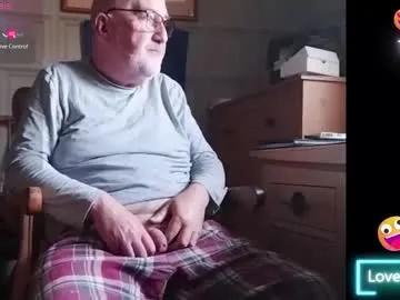 fellainsp8 on Chaturbate 