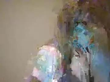fifi011112 on Chaturbate