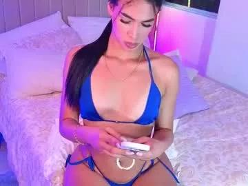 giaglowing on Chaturbate 