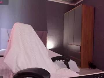 gigiattack on Chaturbate 