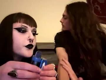 gothcouplee — Freechat on Chaturbate