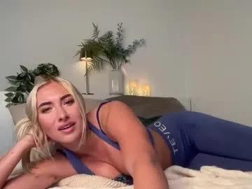 heyskylar — wild & sweet weekend ride goal: hand bra     #bigboobs #bigass #teen #18 #new [0 tokens remaining]