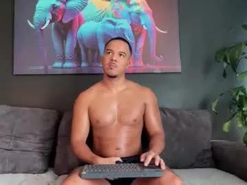 highlatin_guys on Chaturbate 