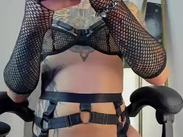holly_kat on Chaturbate 
