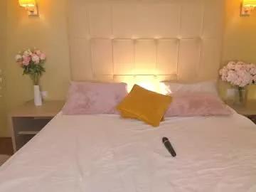 hollyylee on Chaturbate 