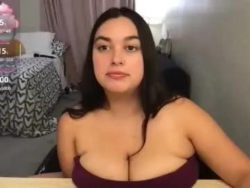 honey_tia's avatar