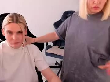hottyblonds on Chaturbate 