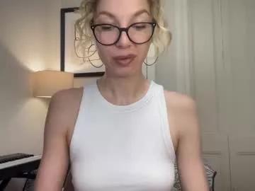 hottymilana on Chaturbate 