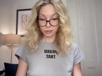 hottymilana on Chaturbate 