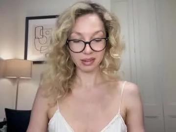 hottymilana on Chaturbate 