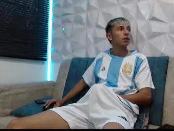 isaac_tan on Chaturbate 