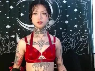 isabella__dark on Chaturbate