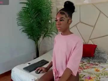 isisbrown_ on Chaturbate 
