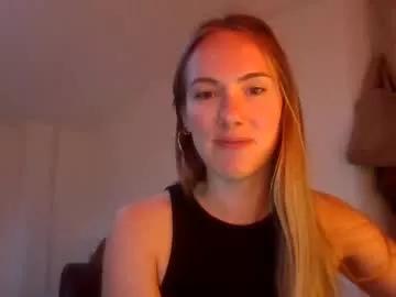ivyyy1995 on Chaturbate 