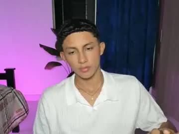 jamess_blanco — show cum #bigcock #femboy #lovense #twink #cum [777 tokens left]