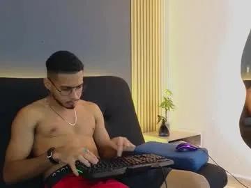 jaybrown_1 — GOAL: 1 finger in the ass * 3min [12 tokens remaining] Welcome my room horny is darling  #master    #ebony   #cum    #feet    #bigcock