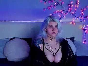 joannlowes's avatar
