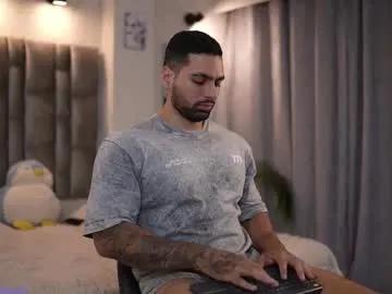 john_king29 — Big Cum Show!!! #muscle #lovense #young #latino #bigcock [2500 tokens remaining]