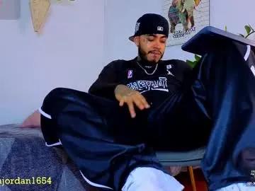 jordansmiith_ — GOAL: juicy CUM  [1675 tokens remaining] Tattoed macho looking for a hungry mouth or hole to give a BIG SHOT OF CUMSniff my feet while I jerk #latino #bbc #straight #bigass #lovense