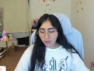 kat_ly_chan — kat_ly_chan's room #glasses  #indian  #shy #pinay #lovense #bigbutt #natural #hairypussy #curvy