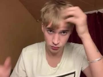 kevin_martin8 — cum show  #cum #twink #18 #bigcock #teen [1985 tokens remaining]