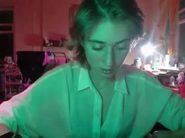 kikies_ on Chaturbate 