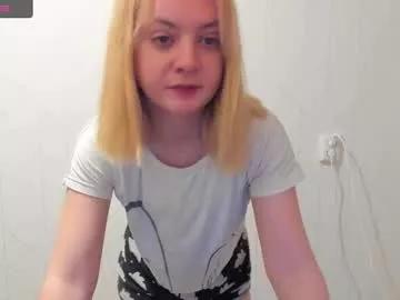 kikies_ on Chaturbate 