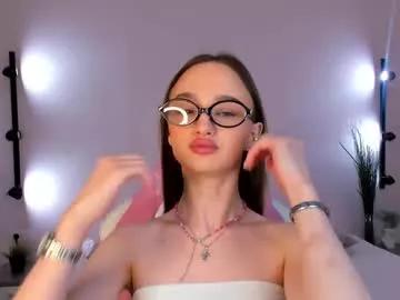 laralourance on Chaturbate 