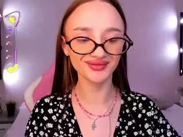 laralourance on Chaturbate 