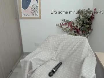 lauryn_chills — PVT OPEN  #bigass #bigpussylips #nonude #puffynipples #smalltits [1000 tokens remaining]
