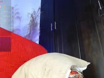 leslie17_ on Chaturbate 