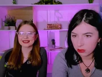 liana_swans on Chaturbate