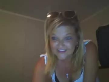 lilblonde412 on Chaturbate 