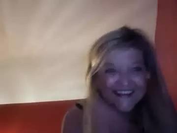 lilblonde412 on Chaturbate 
