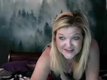 lilblonde412 on Chaturbate 