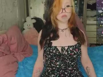 lilhornyprincess on Chaturbate 