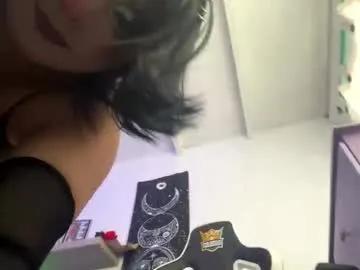 lilithstar_666 — GOAL: Deepthroat [300 tokens remaining] Make happy this little clown #anal #feet #goth  #new #curvy