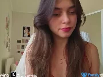 lilyewing_ on Chaturbate 