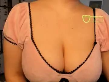 linetteexcell on Chaturbate