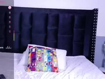 littleebonymommy on Chaturbate 