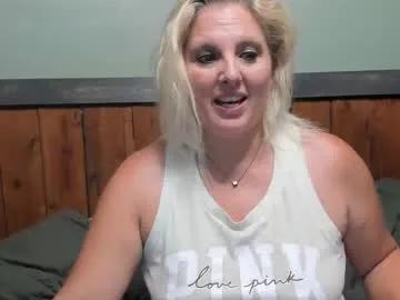 littlelisa1 on Chaturbate 