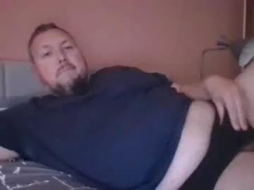 littlesubbear on Chaturbate 