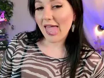 love_me_tonight_ on Chaturbate