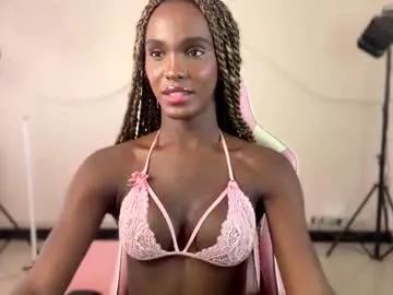 luanarisque on Chaturbate