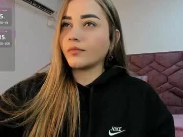 lucia_star_ on Chaturbate