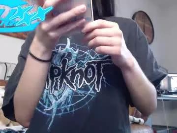 luxxxthefox on Chaturbate 