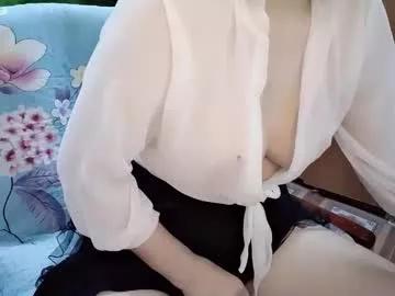 lyly_sweet97 on Chaturbate 