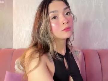 maca_bloom on Chaturbate 
