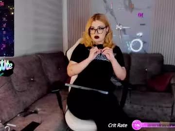 madamxraven on Chaturbate 